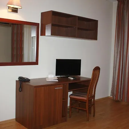 Hotel Central 4* Golden Sands