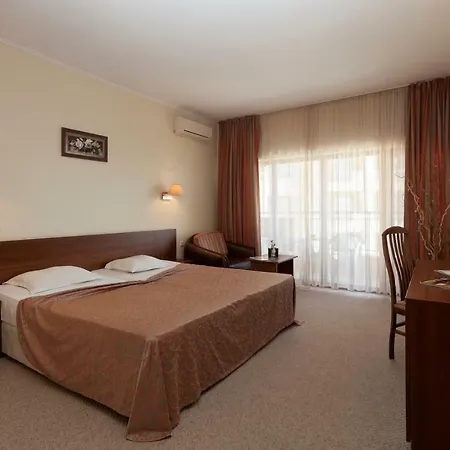 Hotel Central Hotel 4*