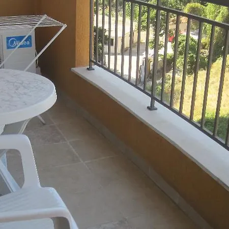 Hotel Central 4* גולדן סנדס