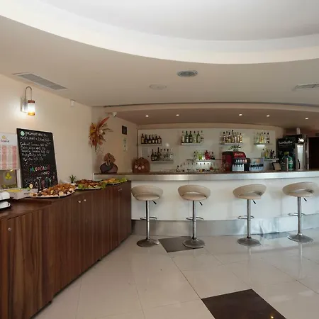 Hotel Central מלון גולדן סנדס